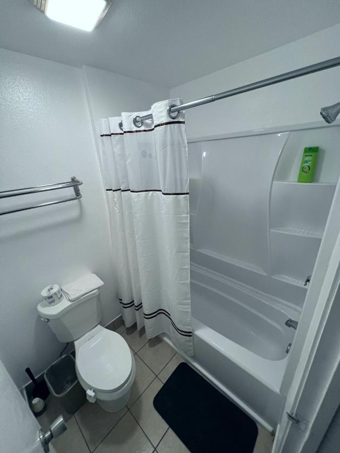 Bposhtels Charlotte Pansiyon Dış mekan fotoğraf