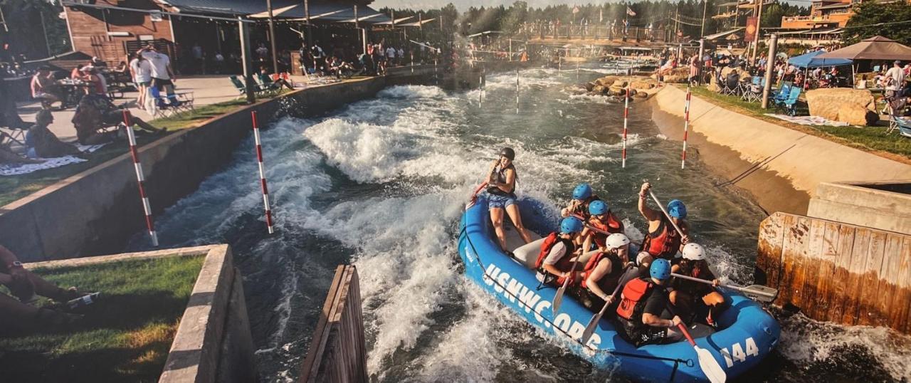 Bposhtels Charlotte Pansiyon Dış mekan fotoğraf