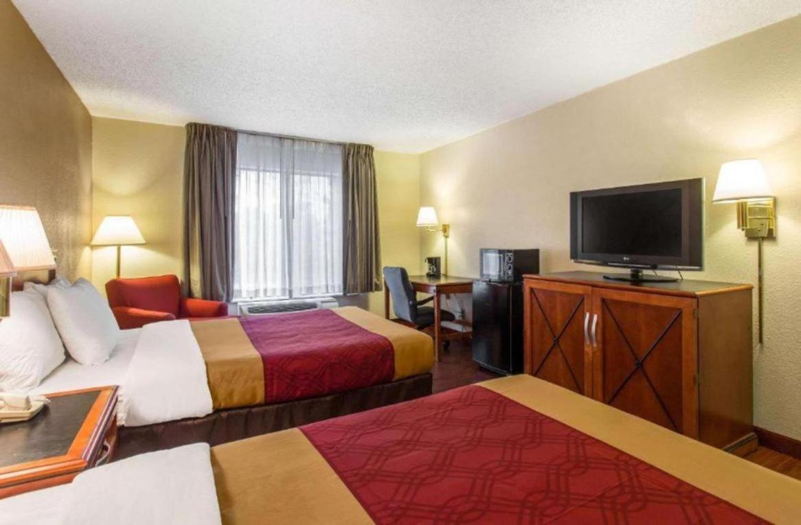 Bposhtels Charlotte Pansiyon Dış mekan fotoğraf